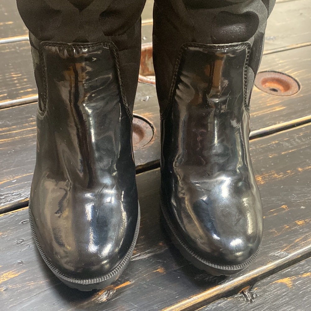 Coach Loryn Black Winter Boots - Quilted/Insulated with High Heels Size 7B - Picture 9 of 11